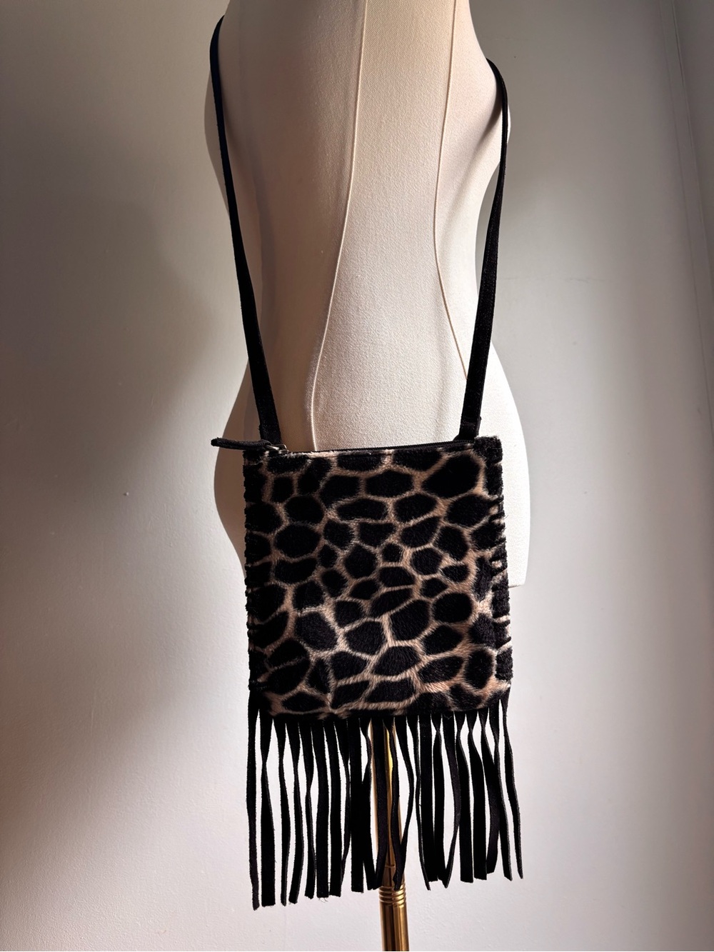 Fossil Giraffe print & suede crossbody bag